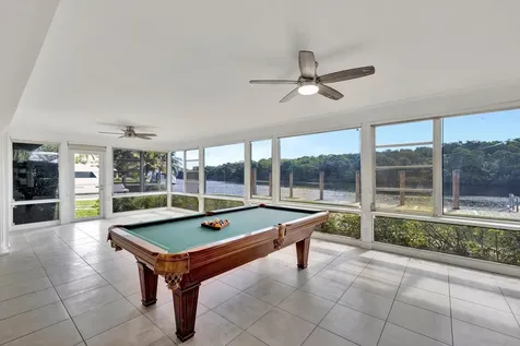 2390 SW 27th Te Fort Lauderdale FL 33312