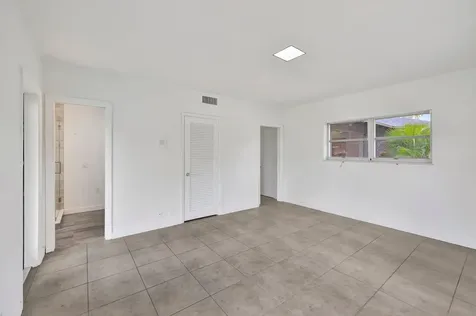2390 SW 27th Te Fort Lauderdale FL 33312