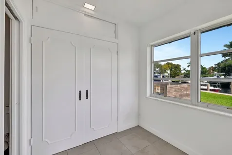 2390 SW 27th Te Fort Lauderdale FL 33312