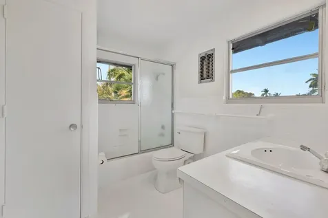 2390 SW 27th Te Fort Lauderdale FL 33312