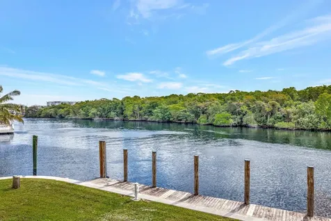 2390 SW 27th Te Fort Lauderdale FL 33312