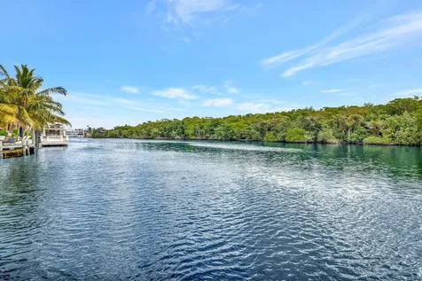 2390 SW 27th Te Fort Lauderdale FL 33312