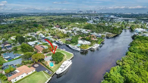 2390 SW 27th Te Fort Lauderdale FL 33312
