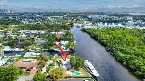 2390 SW 27th Te Fort Lauderdale FL 33312