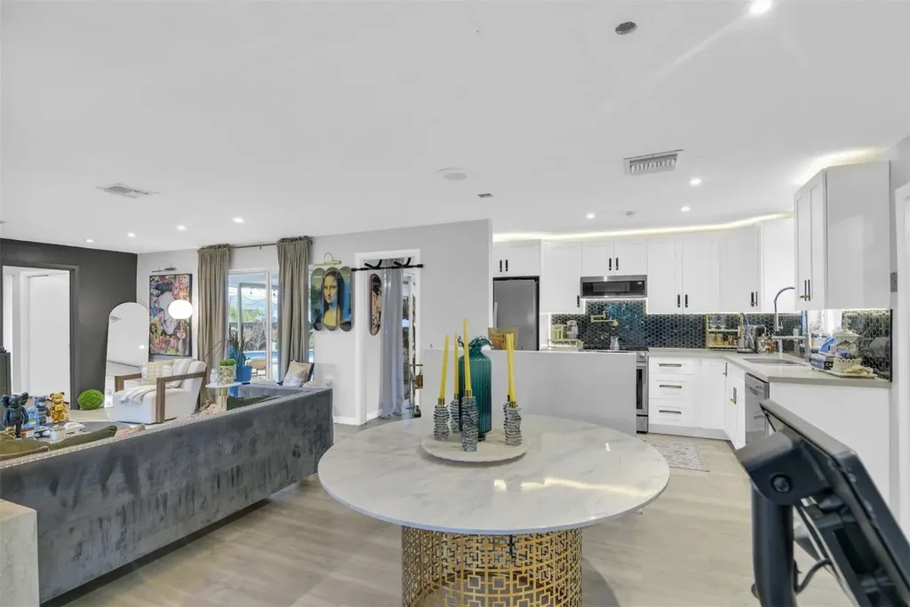 100 SW 17th Street Pompano Beach FL 33060