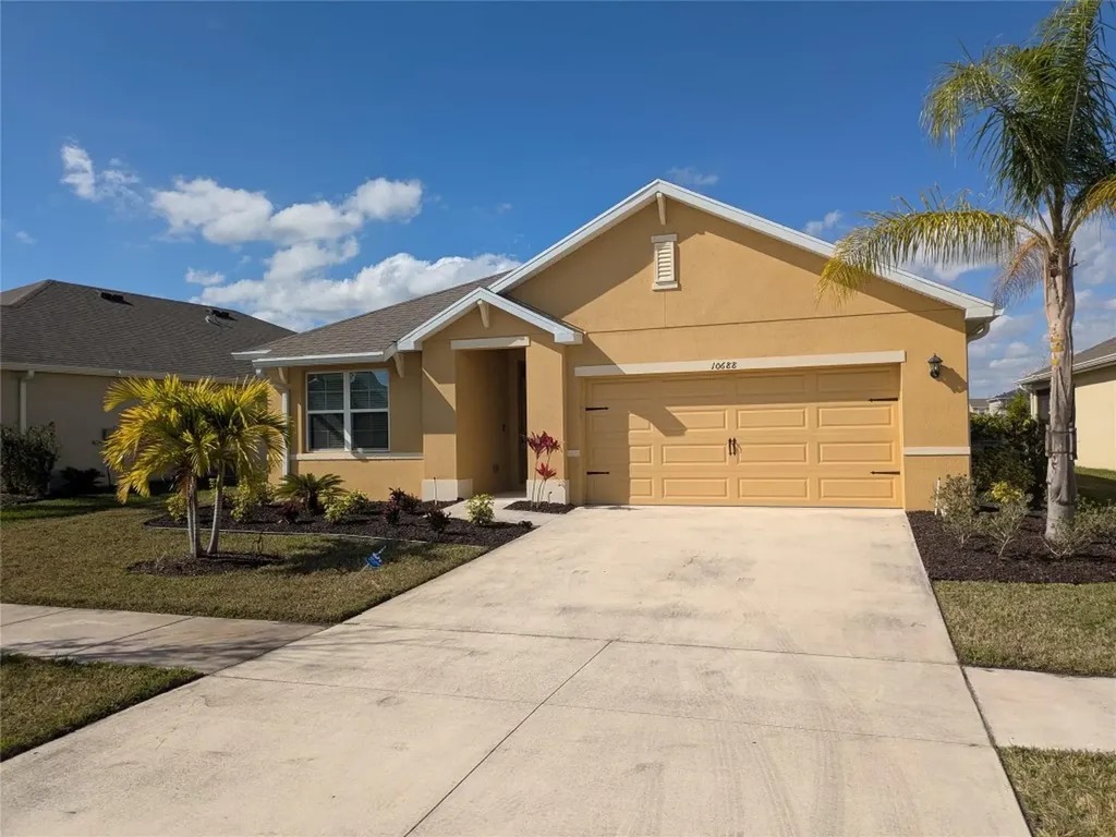 10688 SW Prato Way Port St Lucie FL 34987