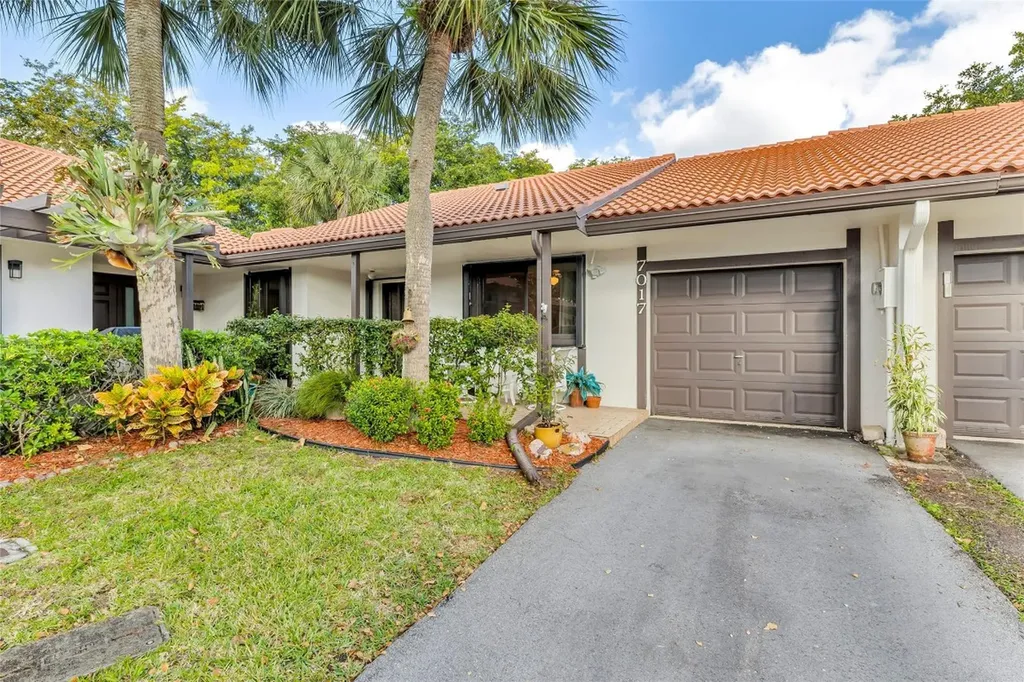 7017 Marlberry Lane Tamarac FL 33321