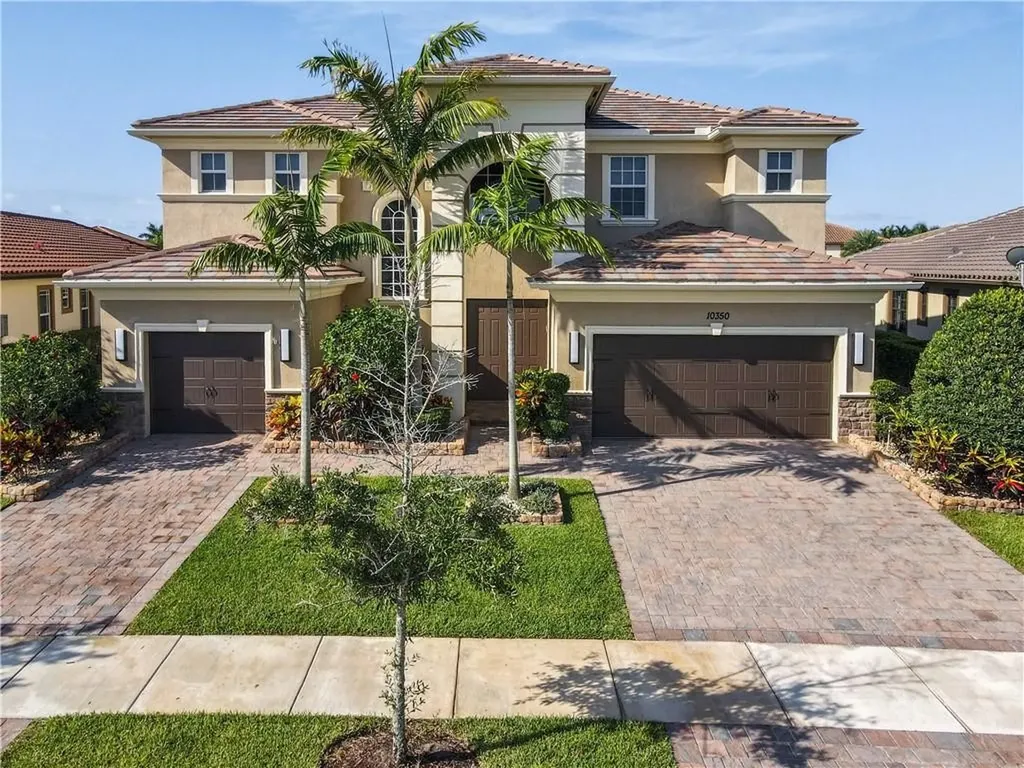 10350 Peninsula Place Parkland FL 33076