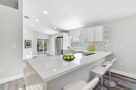 6051 NW 44th Lane Coconut Creek FL 33073