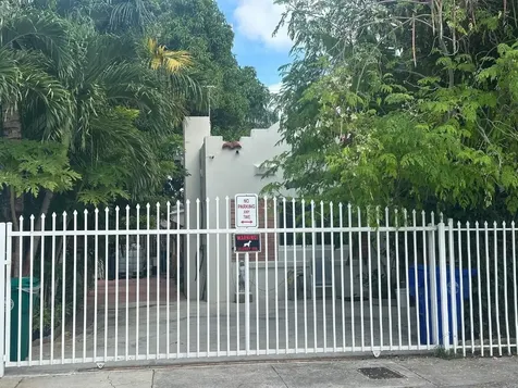 675 NW 34th Street Miami FL 33127