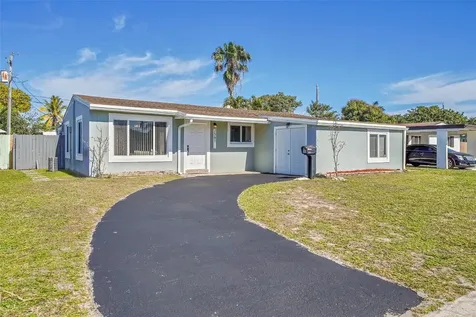 7561 Buchanan Street Hollywood FL 33024