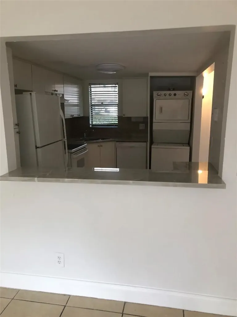 3750 NW 115th Way Coral Springs FL 33065