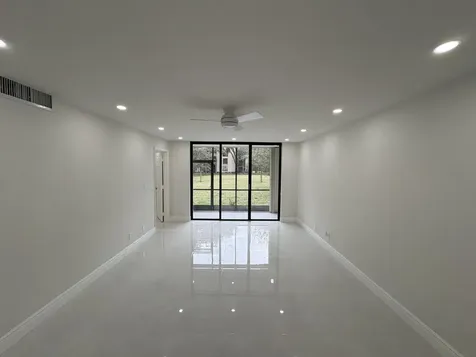 7650 W Mcnab Tamarac FL 33321