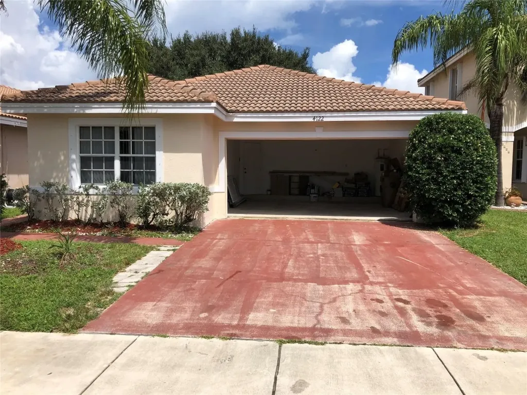4122 E Silverado Circle Davie FL 33024