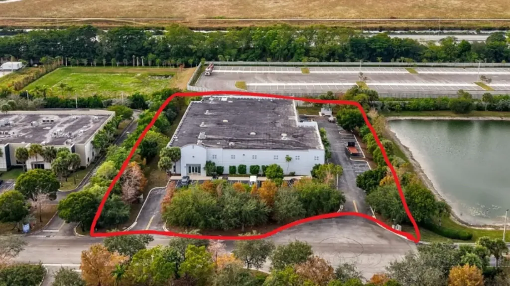 3950 NW 126th Avenue Coral Springs FL 33065