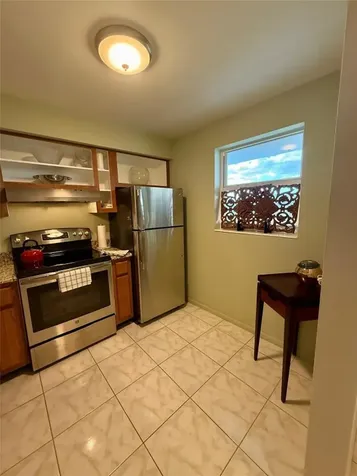 2800 NW 47th Terrace Lauderdale Lakes FL 33313
