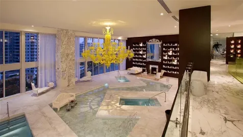 465 Brickell Avenue Miami FL 33131
