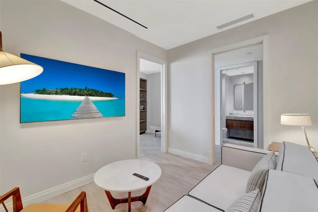 525 N Fort Lauderdale Beach Boulevard Fort Lauderdale FL 33304