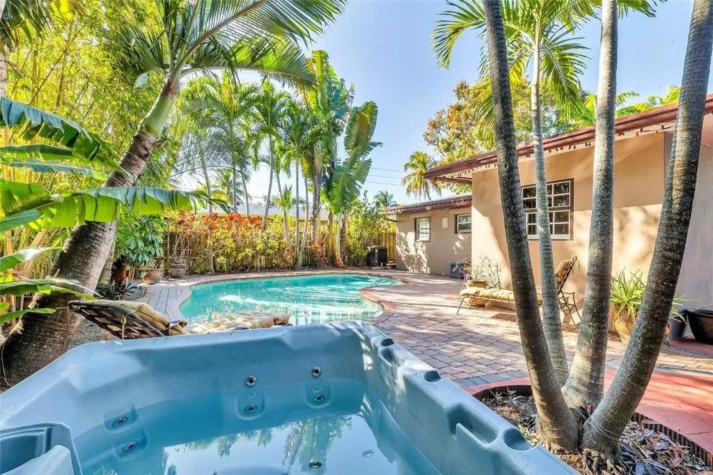 2908 NW 6th Terrace Wilton Manors FL 33311