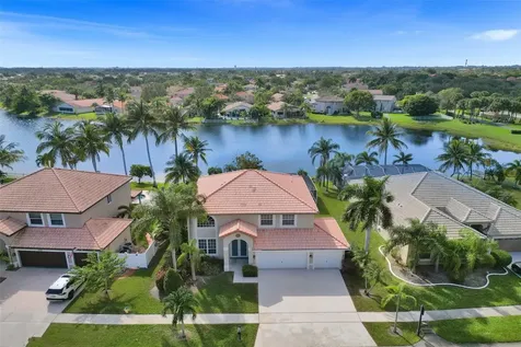 17650 SW 7th Street Pembroke Pines FL 33029