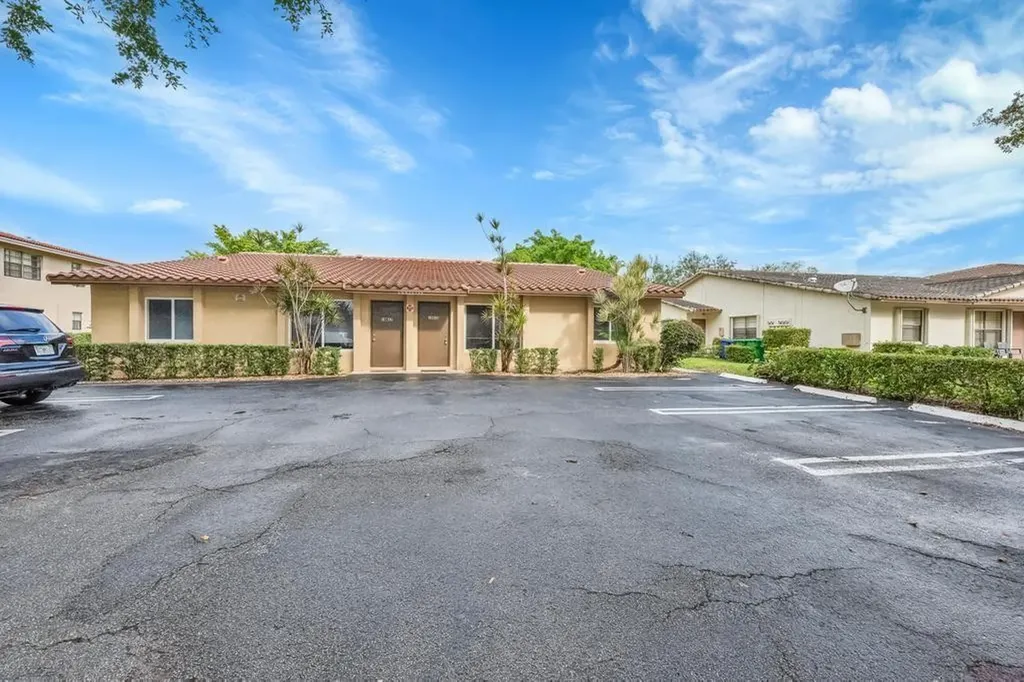 10835 NW 45th Street Coral Springs FL 33065