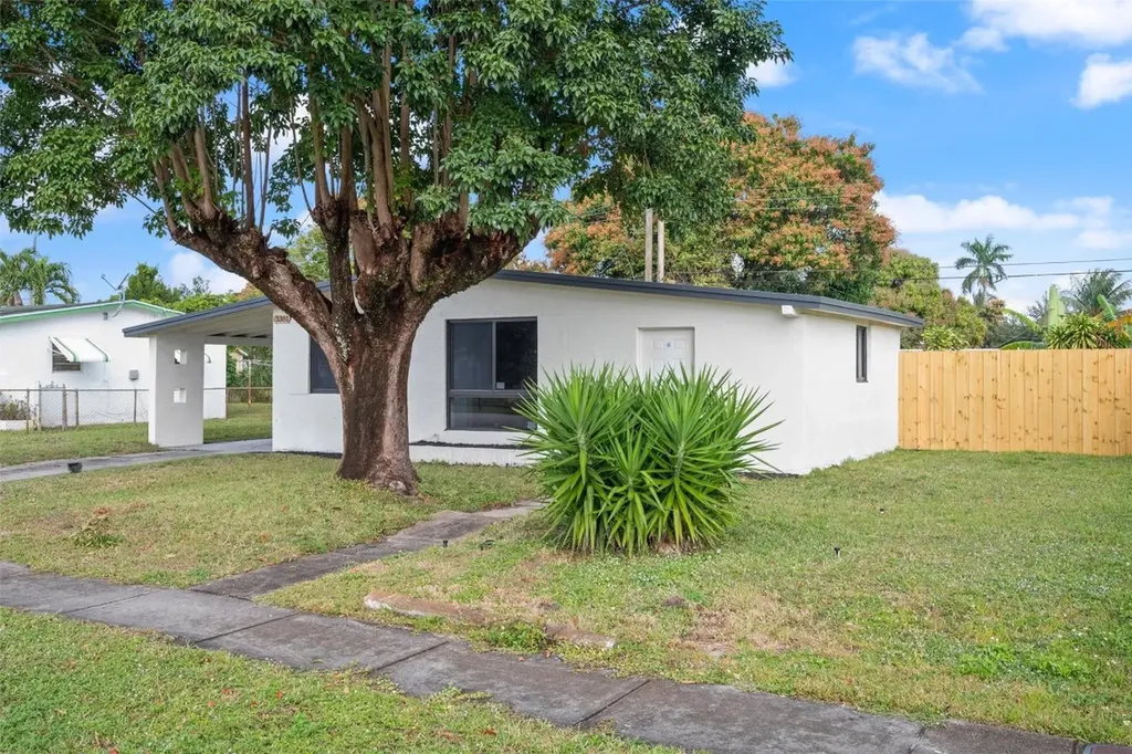 3381 NW 6th Court Lauderhill FL 33311