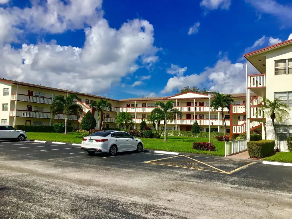 336 Brighton H Boca Raton FL 33434
