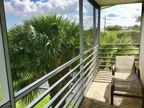 336 Brighton H Boca Raton FL 33434