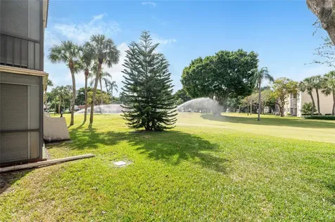 811 S Hollybrook Drive Pembroke Pines FL 33025