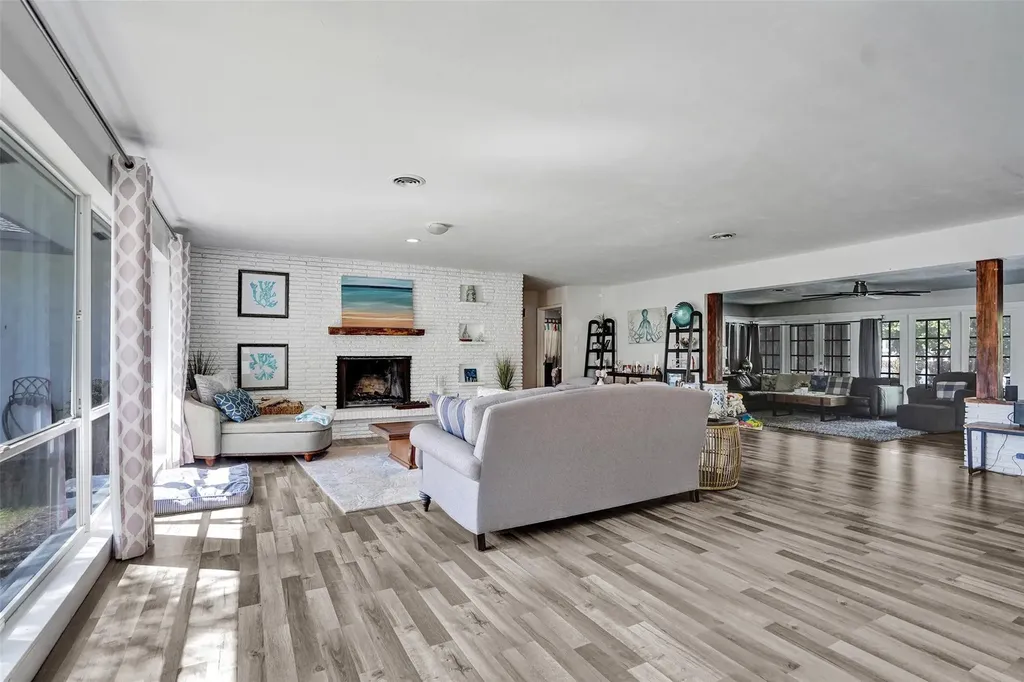 1325 Middle River Drive Fort Lauderdale FL 33304