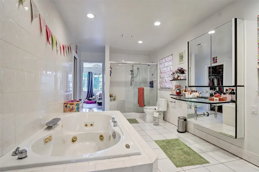 1325 Middle River Drive Fort Lauderdale FL 33304