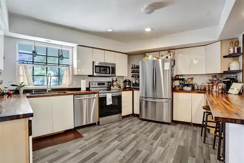 1325 Middle River Drive Fort Lauderdale FL 33304