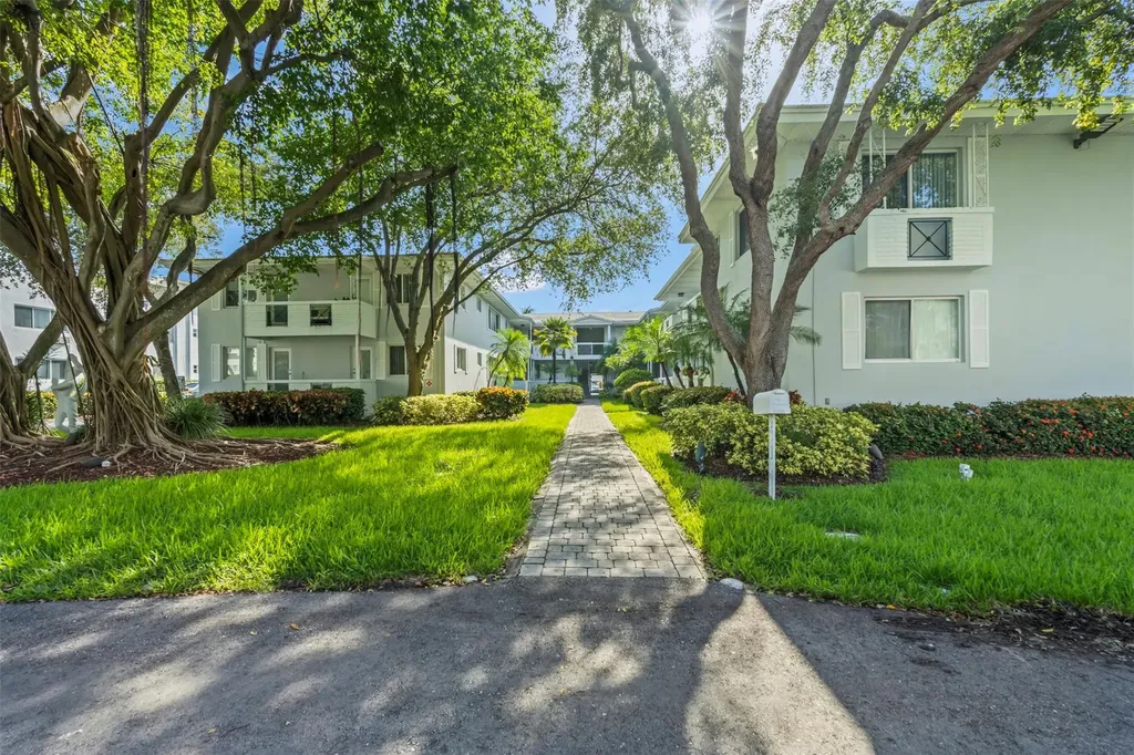 9930 Collins Avenue Bal Harbour FL 33154
