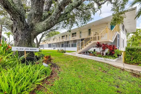 11 SW 4th Avenue Boca Raton FL 33432