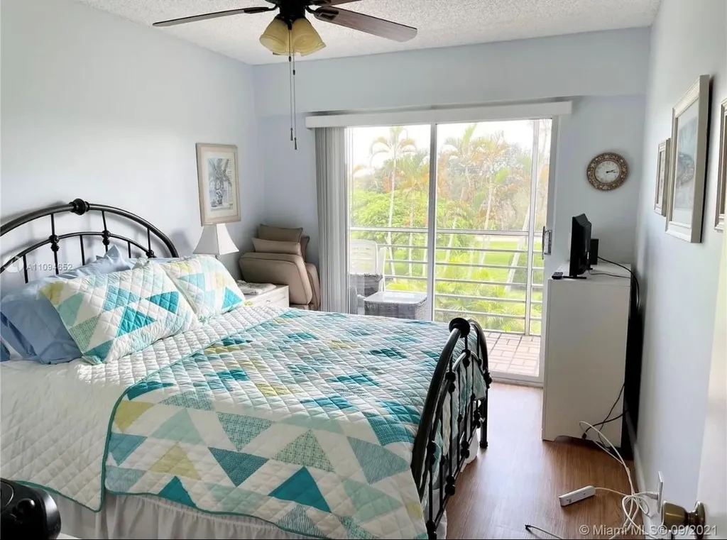 84 Brighton B Boca Raton FL 33434