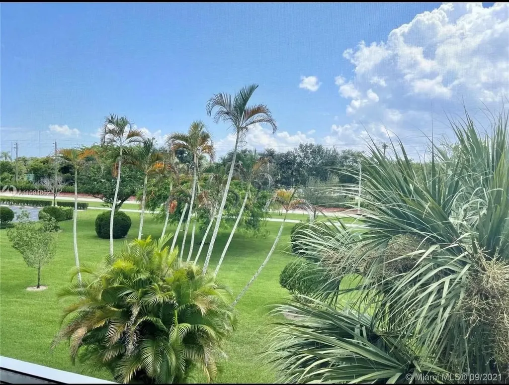 84 Brighton B Boca Raton FL 33434