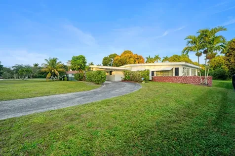 13945 N Miami Avenue Miami FL 33168