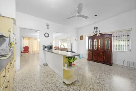 13945 N Miami Avenue Miami FL 33168