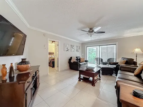 4270 NW 40th Street Lauderdale Lakes FL 33319