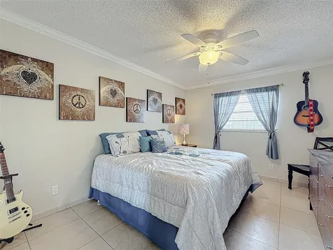 4270 NW 40th Street Lauderdale Lakes FL 33319