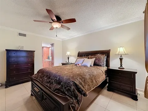 4270 NW 40th Street Lauderdale Lakes FL 33319