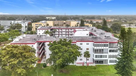 4270 NW 40th Street Lauderdale Lakes FL 33319