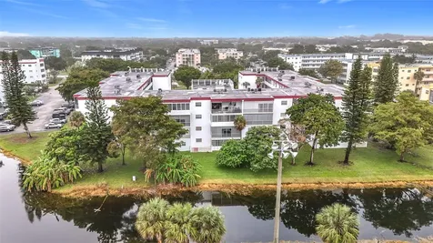 4270 NW 40th Street Lauderdale Lakes FL 33319