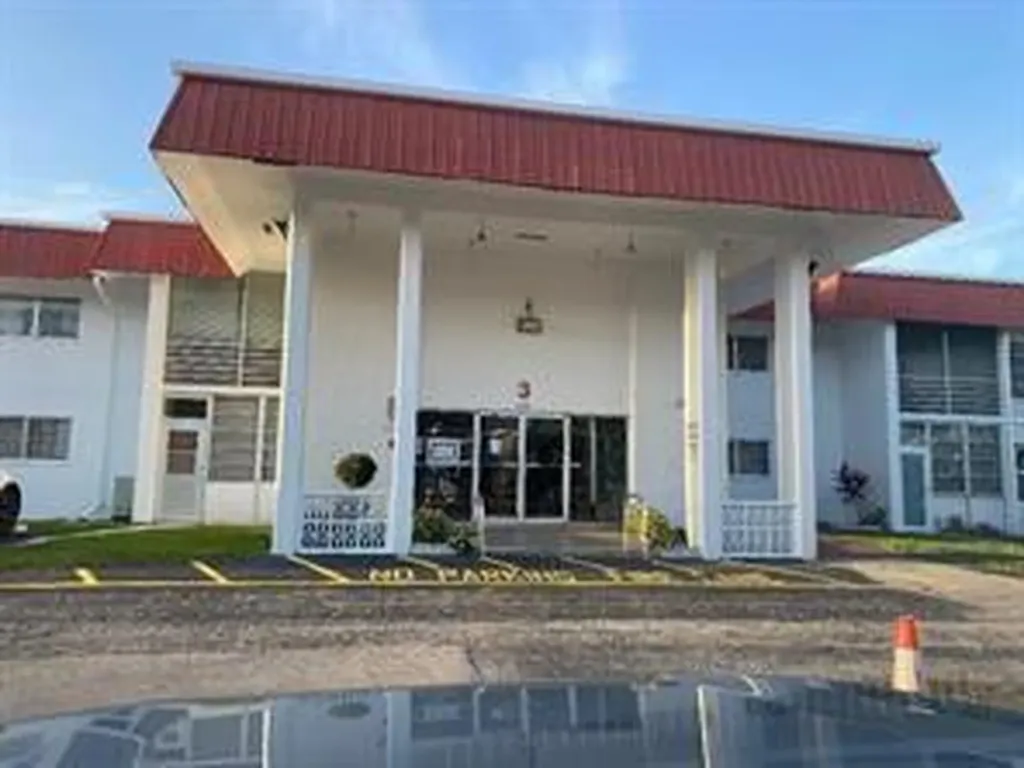 4881 NW 22nd Street Fort Lauderdale FL 33313