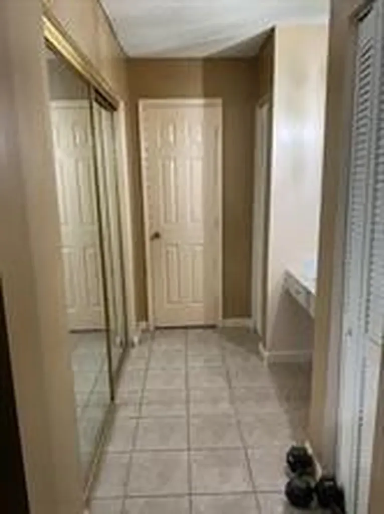 4881 NW 22nd Street Fort Lauderdale FL 33313