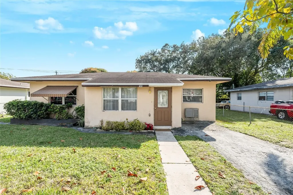 4100 SW 26th Street West Park FL 33023