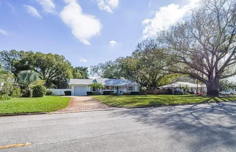 2180 Seville Avenue Vero Beach FL 32960