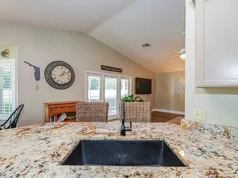 2180 Seville Avenue Vero Beach FL 32960