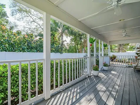 2180 Seville Avenue Vero Beach FL 32960