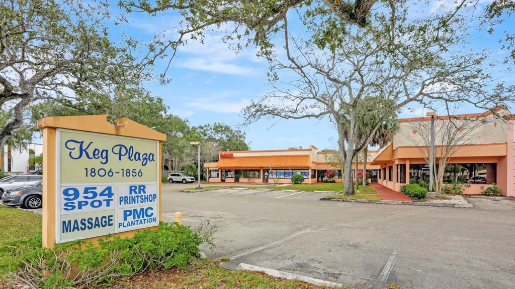 1806-1856 N Pine Island Plantation FL 33322
